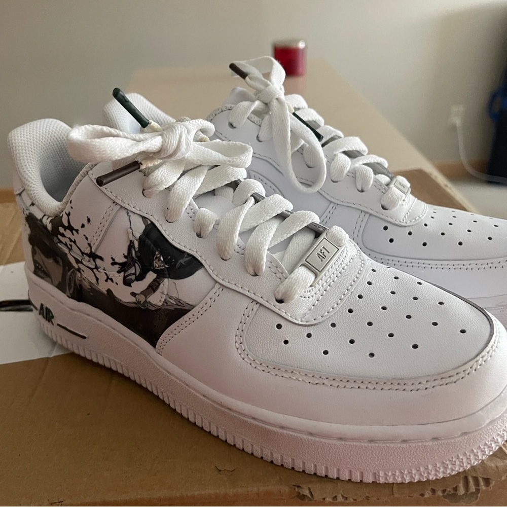 NIKE Airforces x Attack on Titan Design